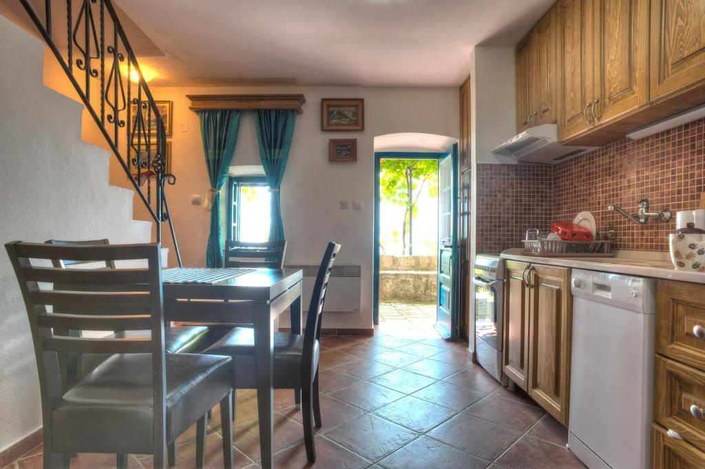 Holiday Home Neda Sveti Stefan Kamer foto